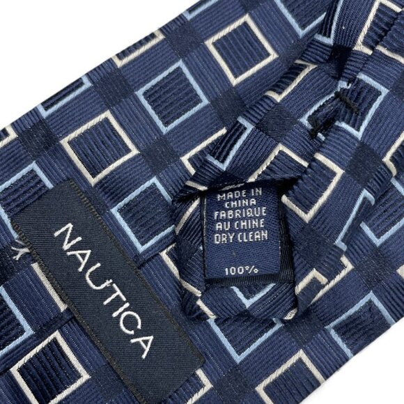 Nautica Silk Tie Geometric Silver Blue Cubes - Picture 4 of 7